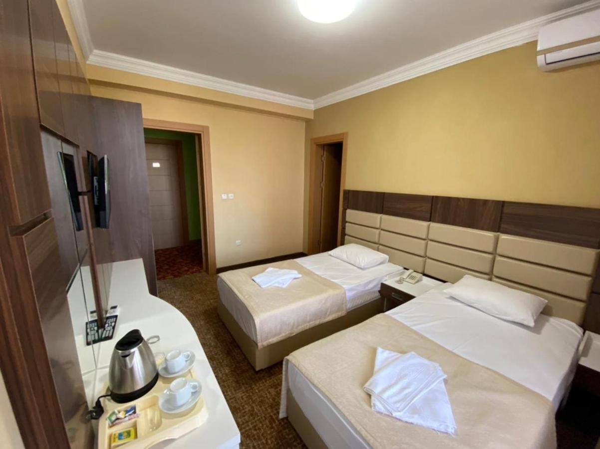 Hotel Genatsvale Batumi Eksteriør billede