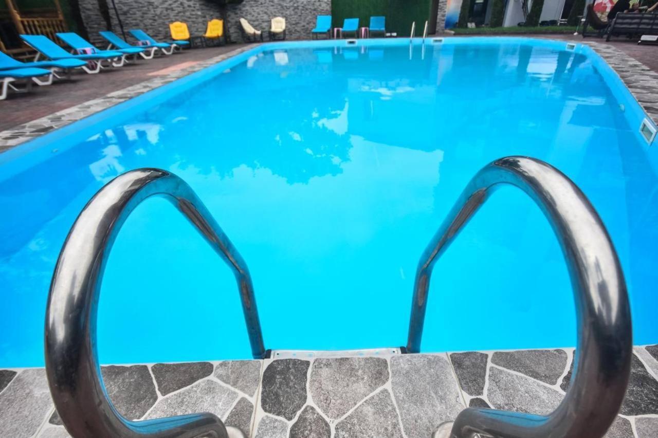 Hotel Genatsvale Batumi Eksteriør billede