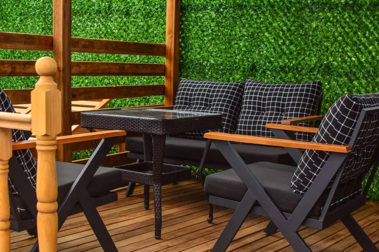 Hotel Genatsvale Batumi Eksteriør billede