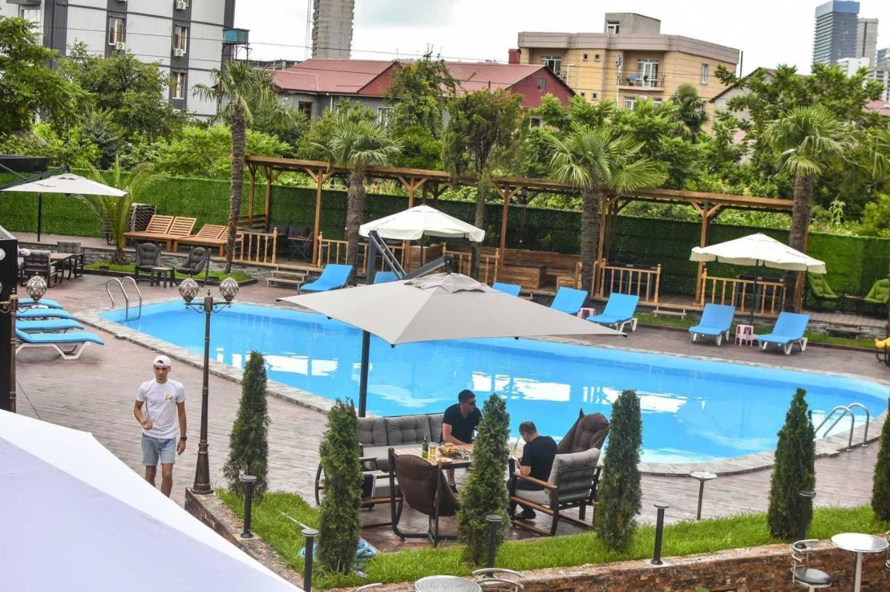 Hotel Genatsvale Batumi Eksteriør billede