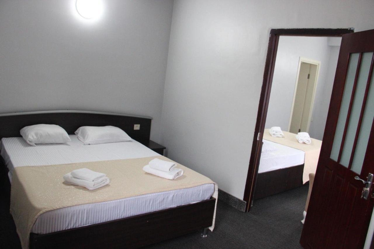 Hotel Genatsvale Batumi Eksteriør billede