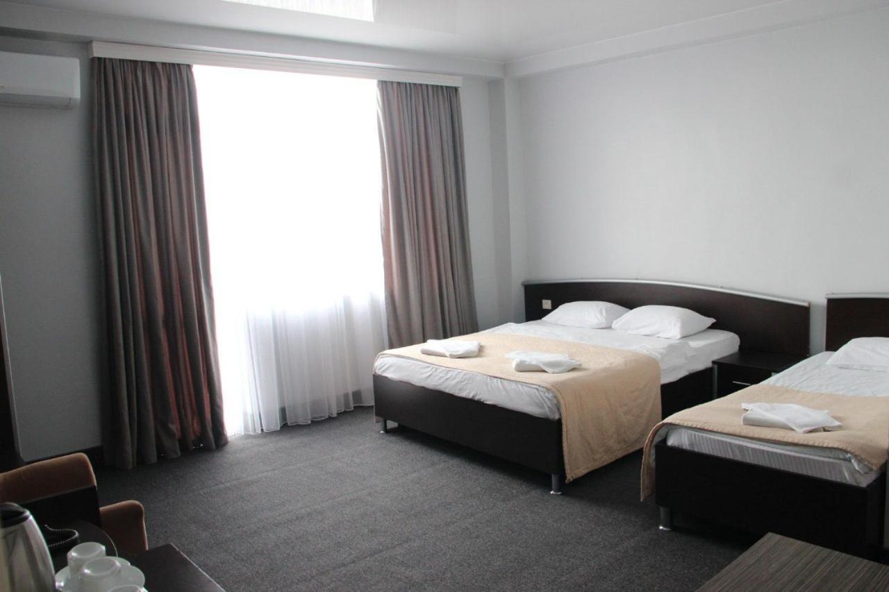 Hotel Genatsvale Batumi Eksteriør billede