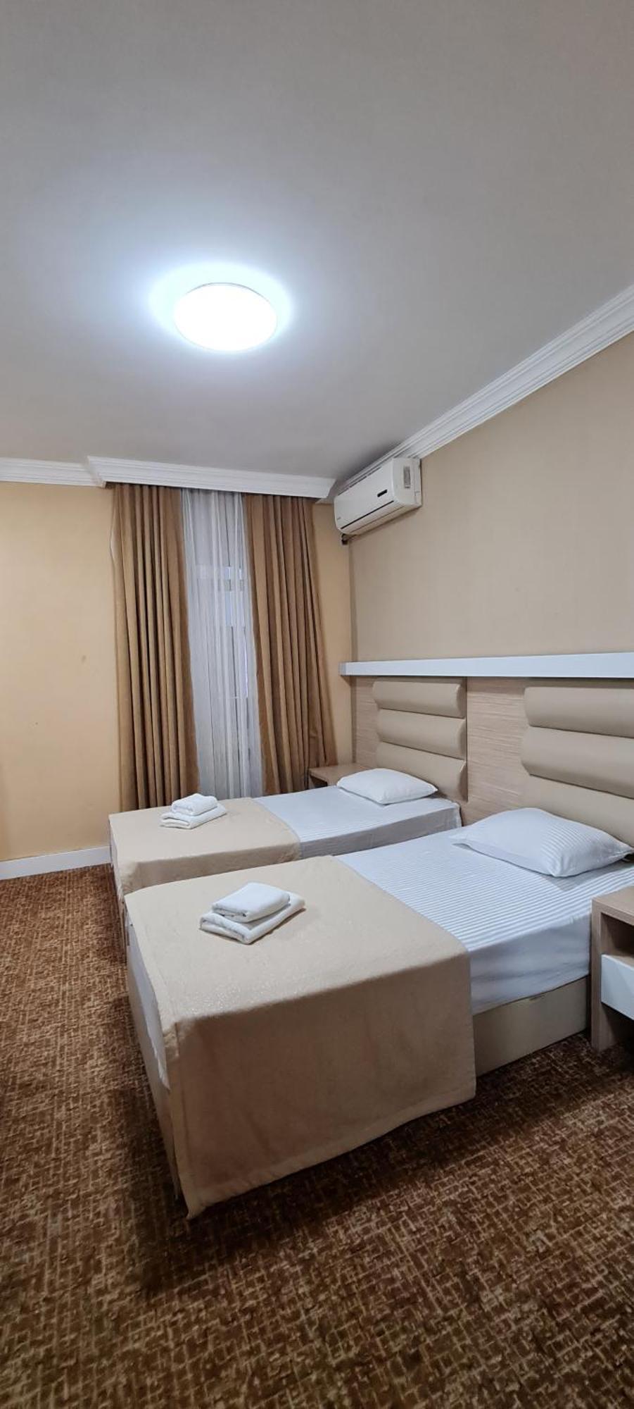 Hotel Genatsvale Batumi Værelse billede