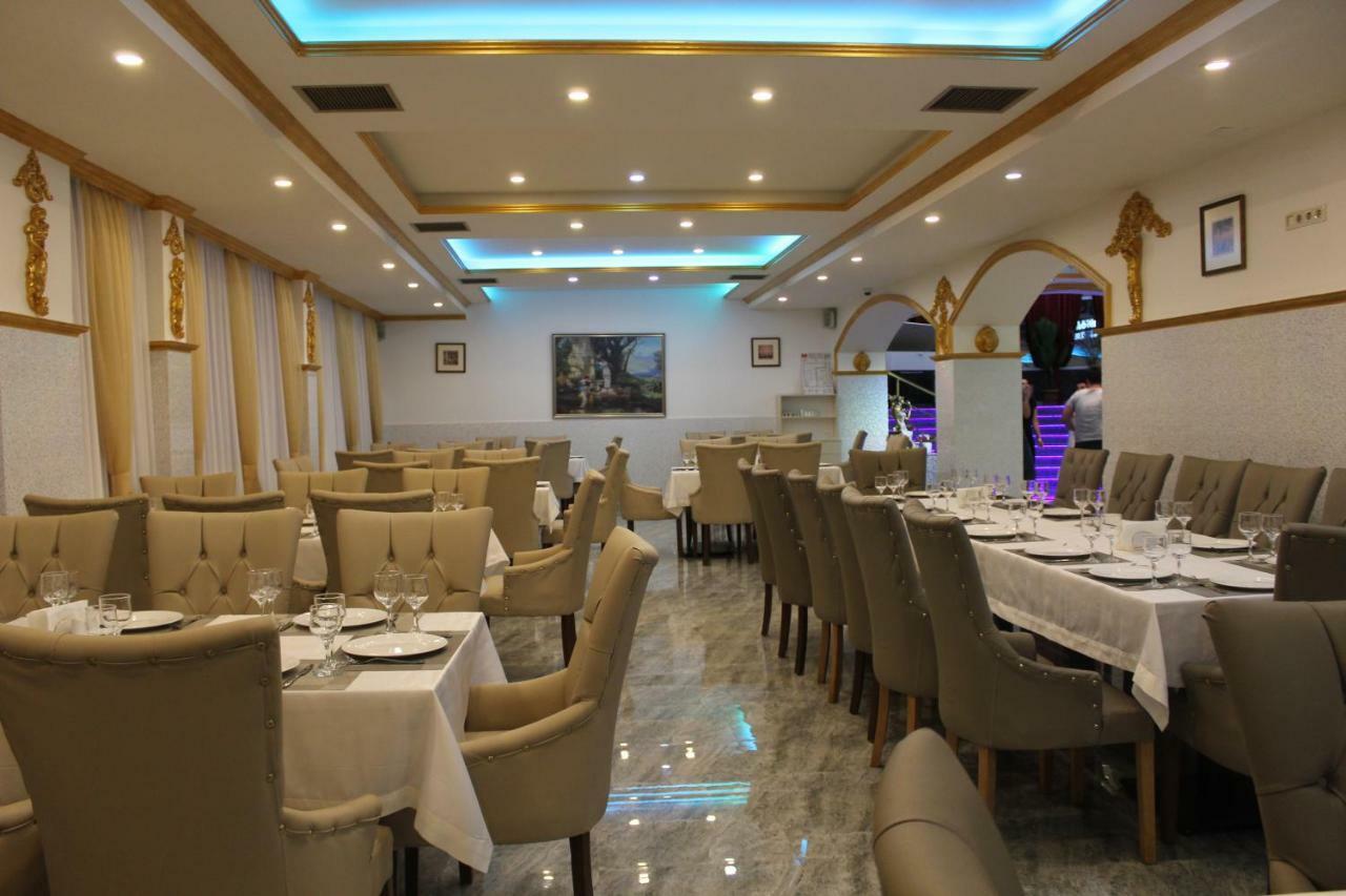 Hotel Genatsvale Batumi Eksteriør billede